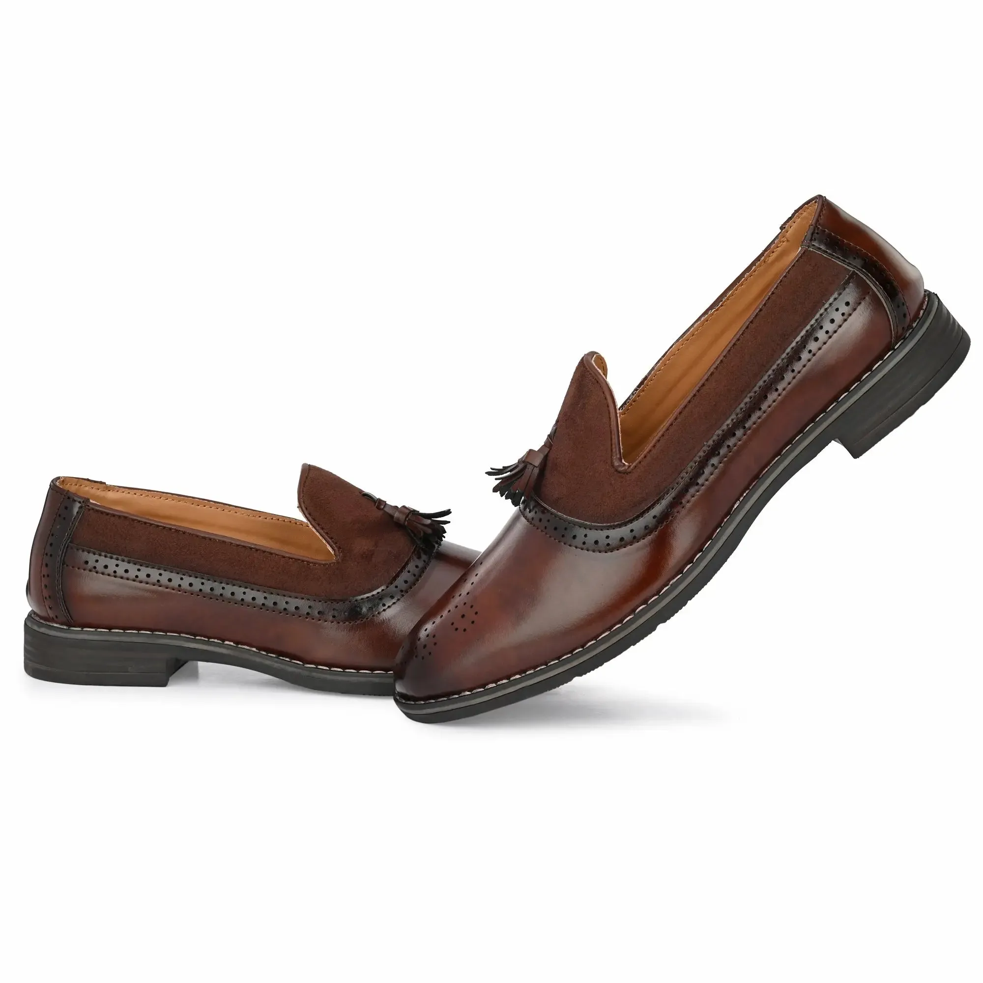 Attitudist Unisex Handcrafted Brown Tassel Loafer With Knotted Laces In Moccassin Style